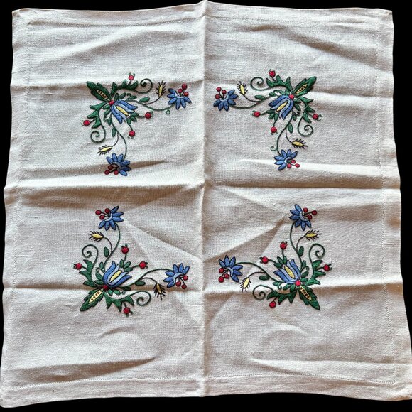 Polish Kaszuby Traditional Embroidered Floral Linen Square Tablecloth - Picture 1 of 7